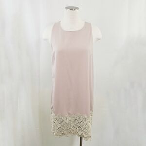 Arloh Chelsea Shift dress pink crochet lace trim hem sleeveless sz large NEW NWT